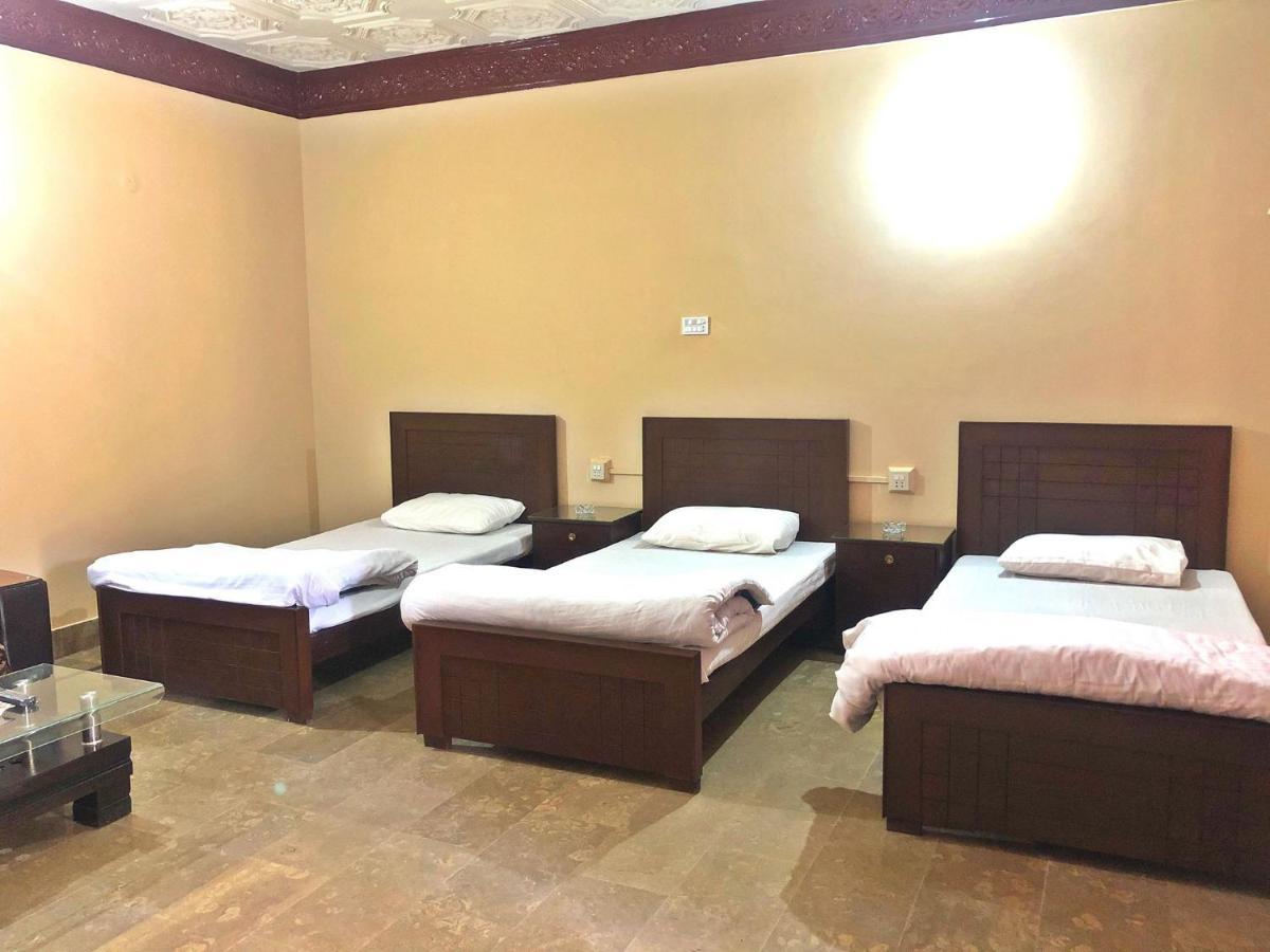 Babar House Hotell Faisalabad Eksteriør bilde