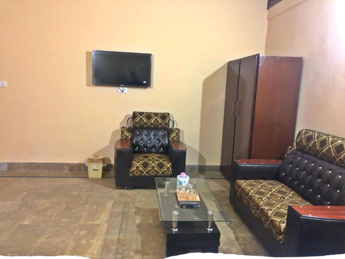 Babar House Hotell Faisalabad Eksteriør bilde